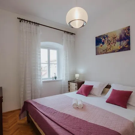 Apartman Stipe&petra דירה *