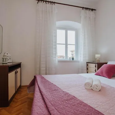 דירה Apartman Stipe&petra טרוגיר